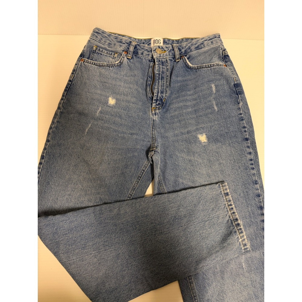 BDG Urban Outfitters Mom High-Rise Jeans Medium Wash Distressed Size 29